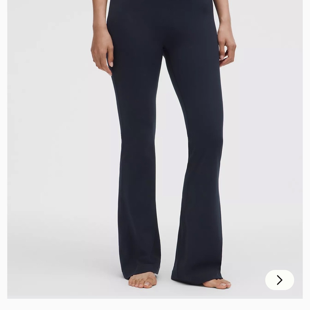 Lululemon Groove Nulu Super-High-Rise Flared Pant Regular